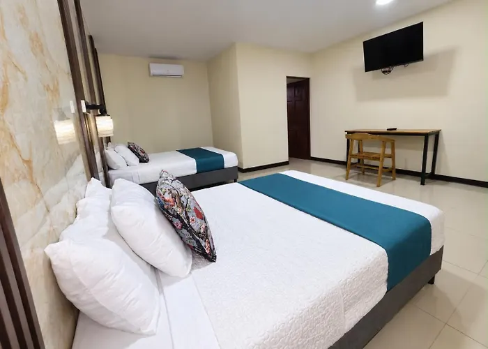 Hotel Cabinas Keisha